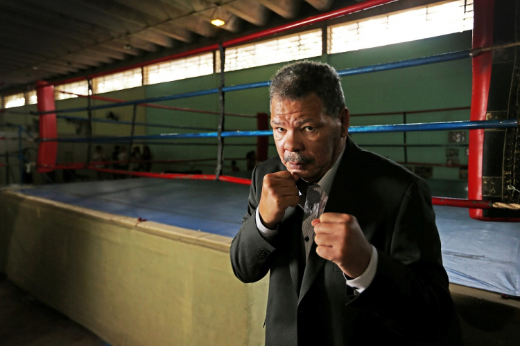 Atletas, personalidades e clubes lamentam morte de Maguila, lenda do boxe brasileiro