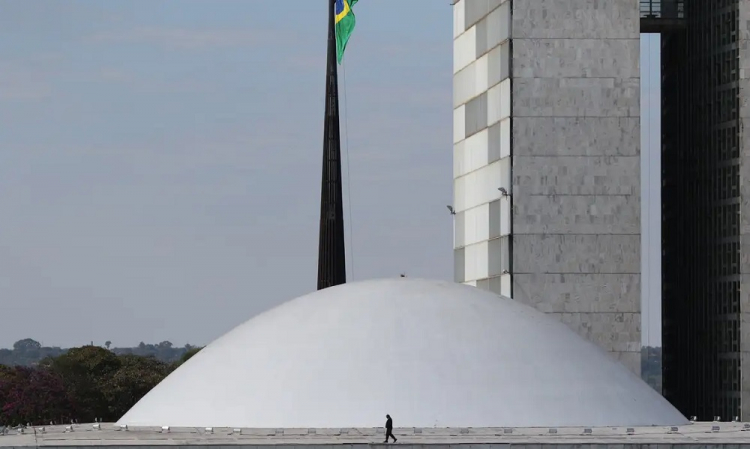 Senado aprova criação de cadastro público de pedófilos e condenados por crimes sexuais