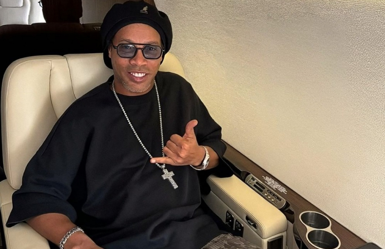 Ronaldinho Gaúcho se torna acionista do Greenville Triumph, da terceira divisão americana