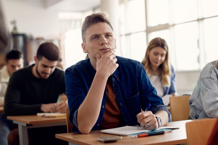 5 dicas para as provas discursivas da Fuvest e da Unicamp