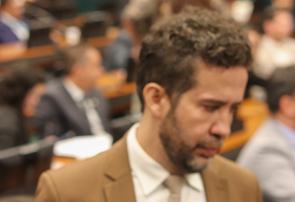 André Janones em comissão da Câmara dos Deputados