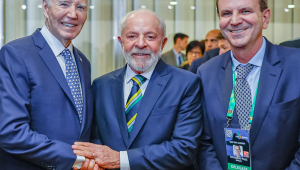 Presidente da República, Luiz Inácio Lula da Silva, com Joe Biden e Eduardo Paes