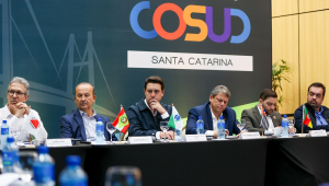 Romeu Zema, Jorginho Mello, Ratinho Júnior, Tarcísio de Freitas e Cláudio Castro em reunião do Cosud