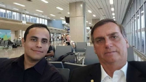 Tércio Arnaud Tomaz e Jair Bolsonaro