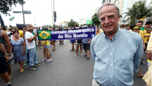 Dom Antônio de Orleans e Bragança , ele é o terceiro na linha sucessória da Monarquia Brasileira