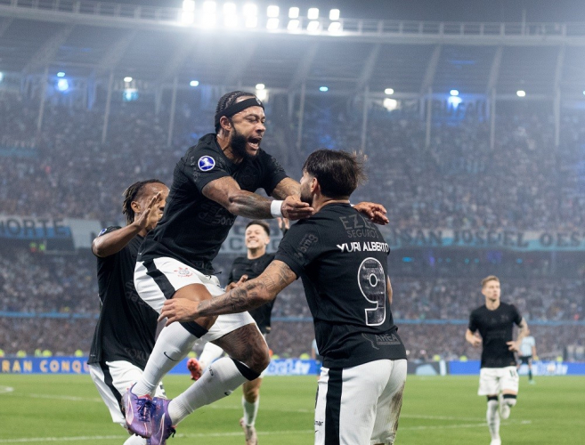 Corinthians conta com retornos de Yuri Alberto e Memphis Depay para jogo decisivo contra o Criciúma