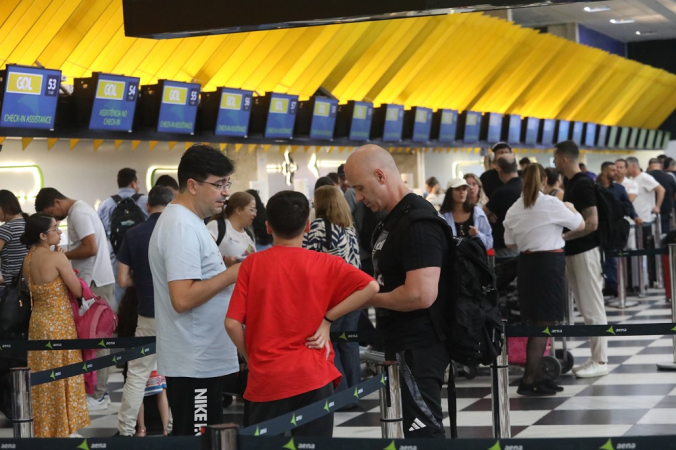 O Aeroporto de Congonhas, na zona sul de São Paulo, registra voos cancelados nesta sexta-feira, 29, após o temporal que atingiu ontem, 28, a capital paulista