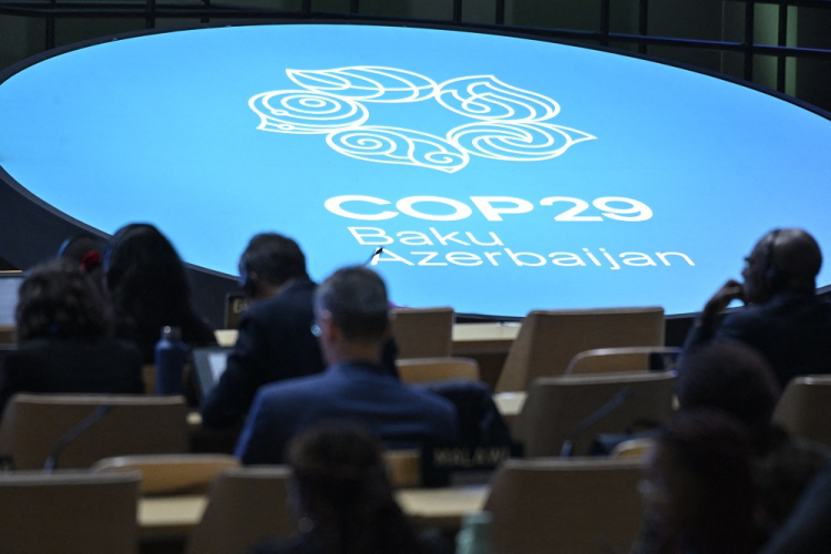 China se compromete na luta contra as mudanças climáticas no fim da COP29