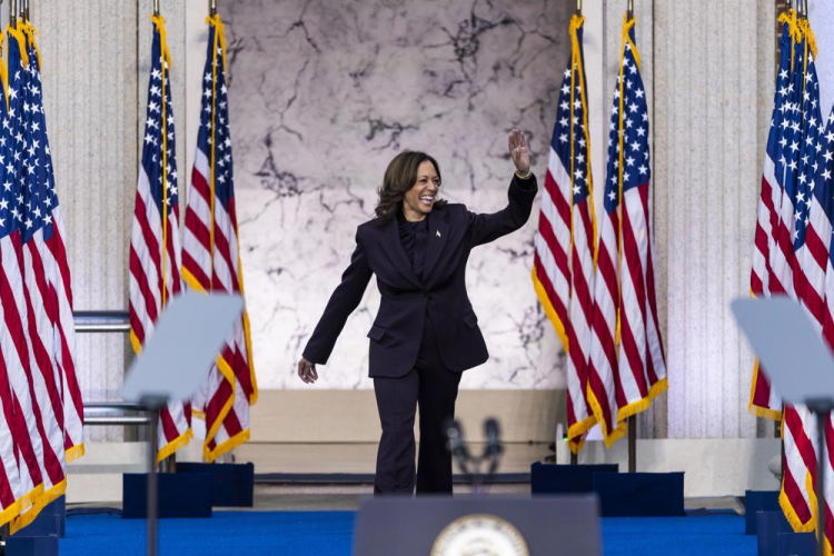 Kamala Harris faz primeiro discurso após derrota para Trump nas eleições dos EUA