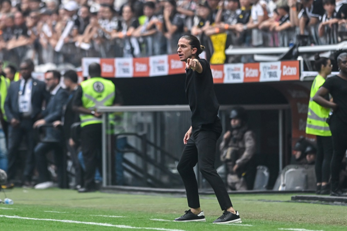 Técnico Filipe Luís durante Atlético MG x Flamengo