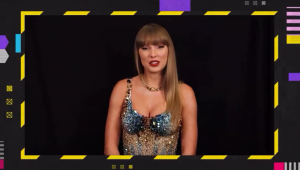 Taylor Swift gravou vídeo de agradecimento pelos prêmios no MTV EMA