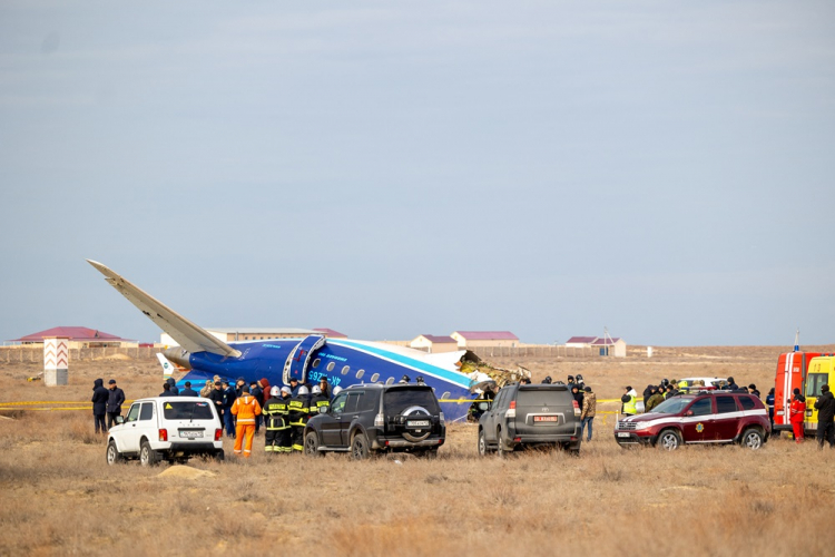 FAB entra em contato com autoridades do Cazaquistão e pode ajudar a investigar queda de avião da Embraer