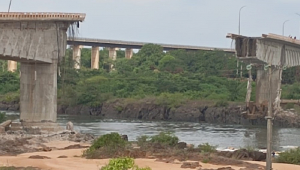 Desabamento de ponte entre Tocantins e Maranhão deixa ao menos dois mortos