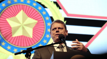 Tarc&iacute;sio de Freitas