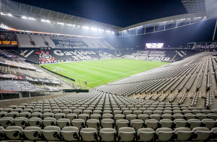 Vaquinha para pagar estádio do Corinthians empaca após início animador