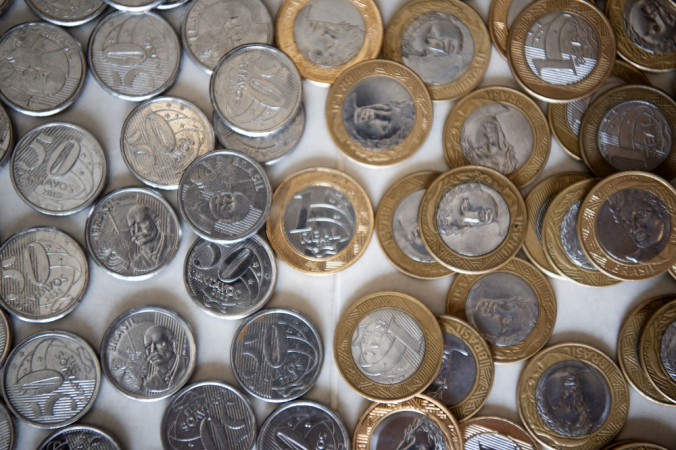 Moedas de R$ 1 e de R$ 0,50