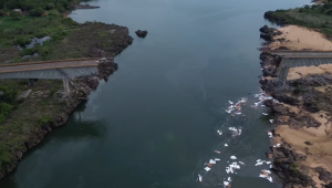 Imagem gravada por drone mostra rompimento na ponte Juscelino Kubitschek, que liga o Maranhão ao Tocantins