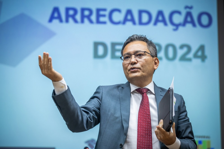 Receita Federal celebra arrecadação ‘espetacular’ e diz que governo foca na justiça fiscal