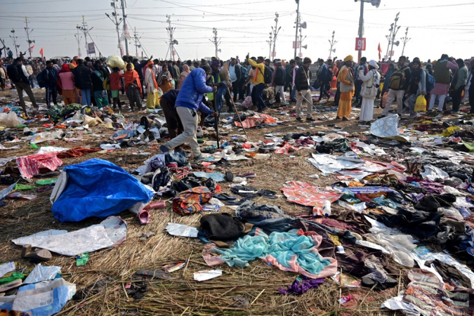 Debandada durante o festival religioso Kumbh Mela na Índia