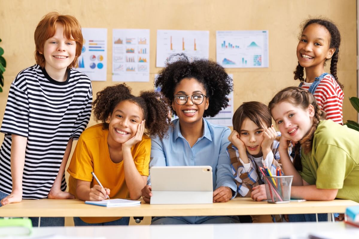 Il benessere dei bambini e il rendimento scolastico vanno di pari passo, costituendo le basi per un futuro resiliente e autonomo 