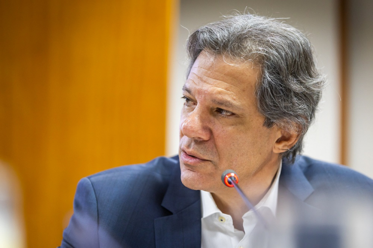 ‘Vamos ter cautela’, diz Haddad em meio à incertezas na economia brasileira após a posse de Trump