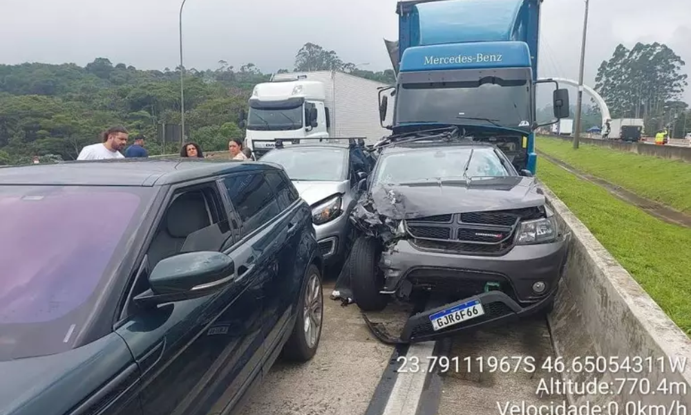 Engavetamento no Rodoanel em SP