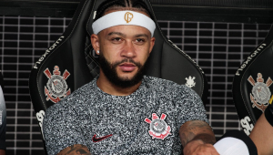 CLUBE - ESPORTES - O jogador holandês Memphis Depay,