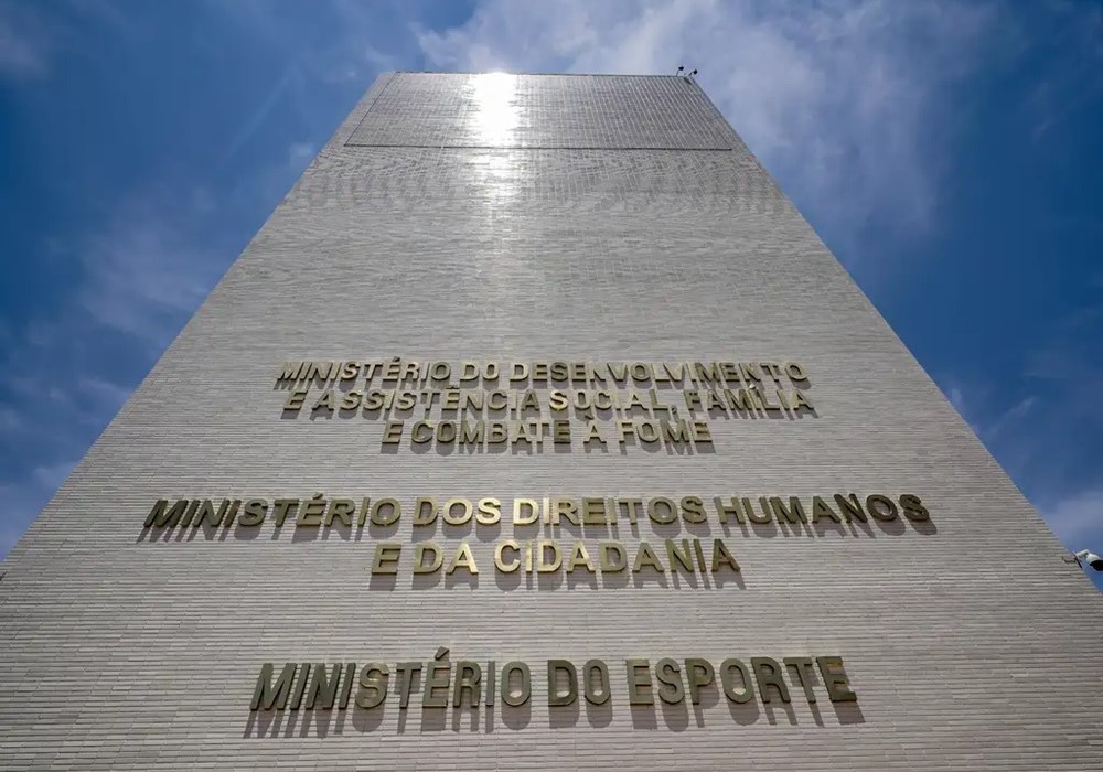 Prédio do Ministério do Desenvolvimento e assistência social, Família e Combate à Fome, Ministério dos Direitos Humanos e da Cidadania e ministério dos Esportes, na Esplanada dos MInistérios em Brasília.