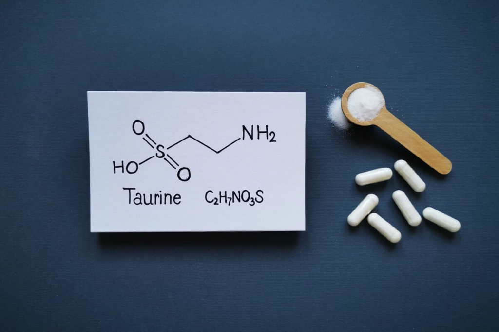 Descubra os 5 Benefícios Incríveis da Taurina para a Sua Saúde