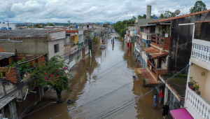 Temporal em São Paulo deixa capital e região metropolitana em situação caótica