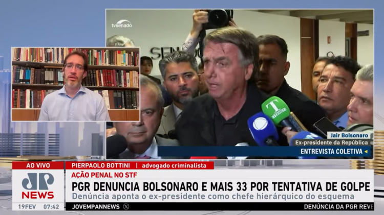 Quais os próximos passos após a PGR denunciar Bolsonaro? Advogado criminalista comenta