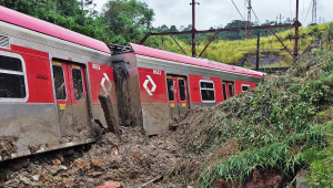 Trem descarrila devido a deslizamento de terra e interrompe circulação entre estações da linha 7-rubi da CPTM