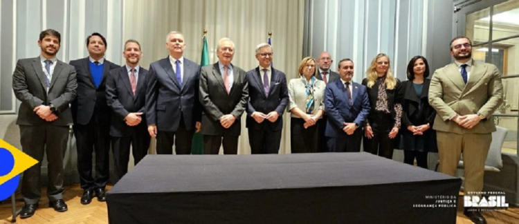 Brasil e União Europeia assinam acordo para cooperação entre a Polícia Federal e a Europol