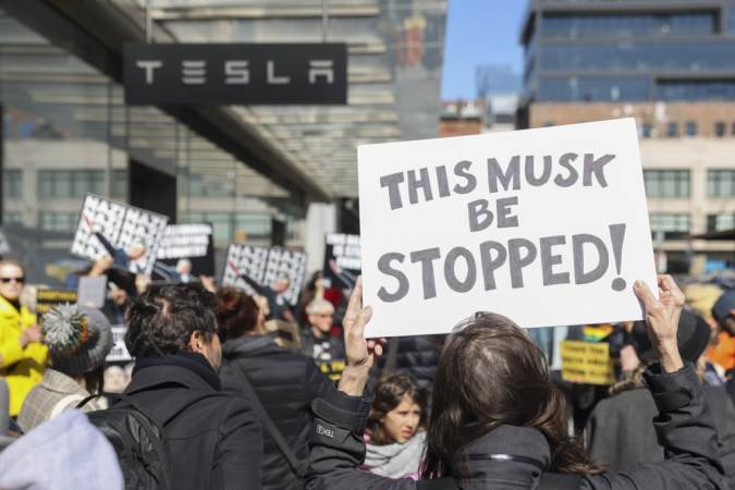 PROTESTO-MANIFESTAÇÃO-ELON MUSK-TESLA
