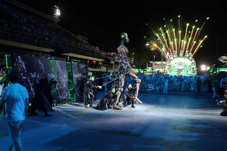 DESFILE ESCOLAS DE SAMBA CARNAVAL RJ 2025