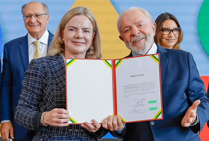 Gleisi Hoffmann e Lula