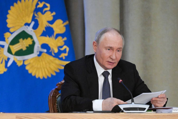 O presidente russo, Vladimir Putin, participa de uma reunião ampliada do Conselho do Gabinete do Procurador-Geral em Moscou, Rússia, em 19 de março de 2025.