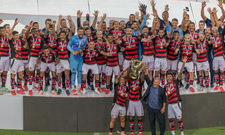 Flamengo empata com Fluminense e conquista Carioca pelo segundo ano seguido, seu 39º título estadual