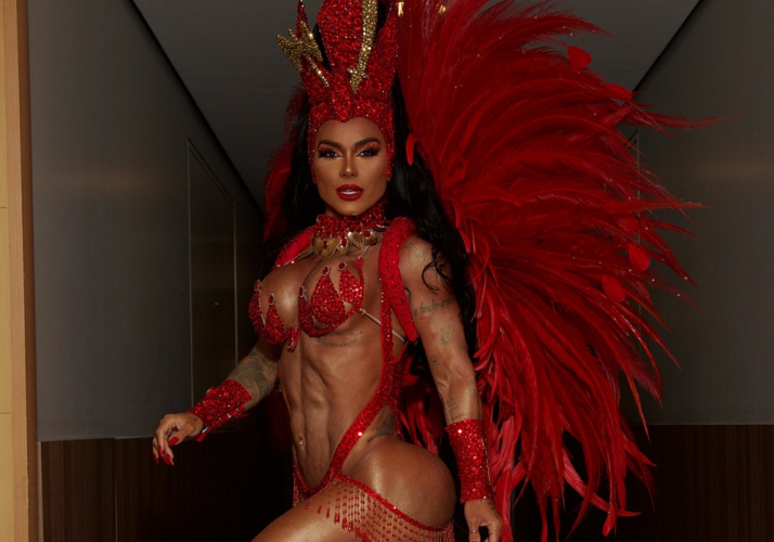 With fantasy with 10,000 crystals, Kamila Simioni makes her debut at Carnival: “Unique Experience”