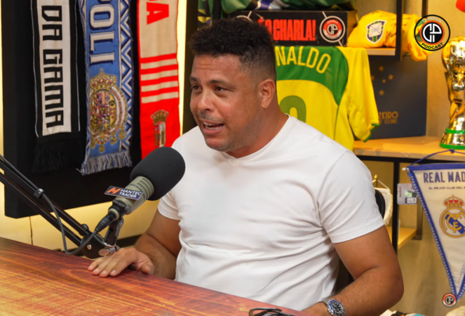 Ronaldo concede entrevista no Charla Podcast