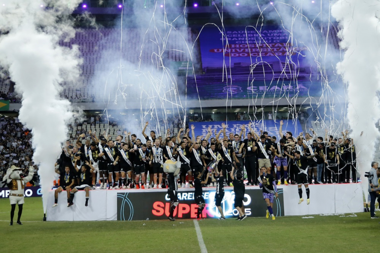 Ceará é campeão do Campeonato Cearense após empate contra o Fortaleza