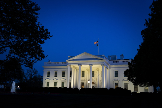 Vista noturna da Casa Branca, em Washington, DC