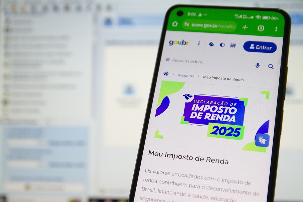 A Receita Federal iniciou, nesta terça-feira, o recebimento das declarações pré-preenchidas