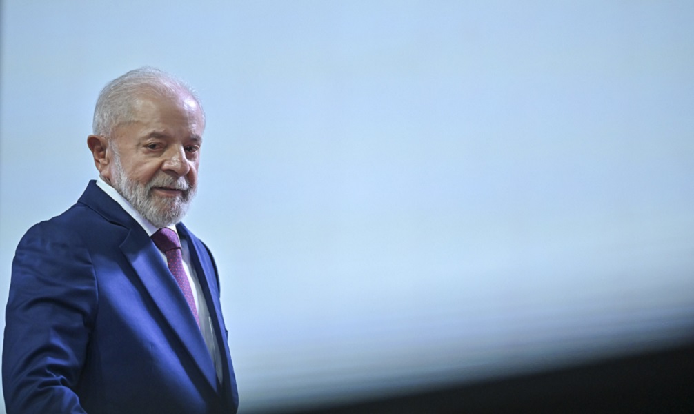 LULA EVENTO BRASIL DANDO A VOLTA POR CIMA