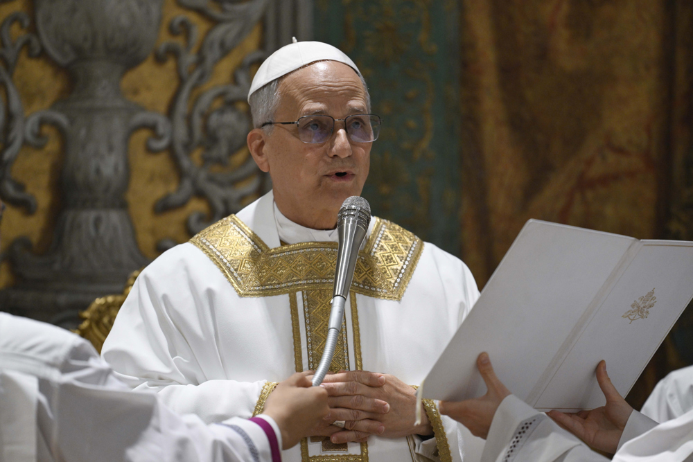 Leão XIV em primeira missa como papa