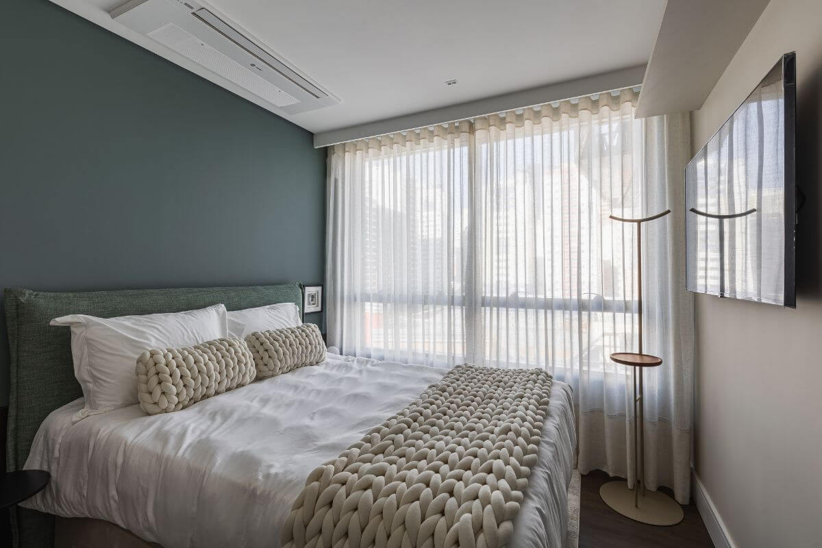 A tendência bedscaping propõe transformar o quarto em um verdadeiro santuário de autocuidado 