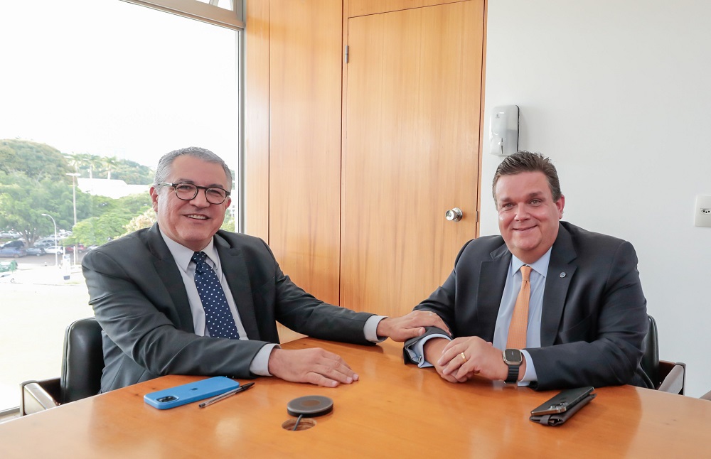 Alexandre Padilha e Wolney Queiroz