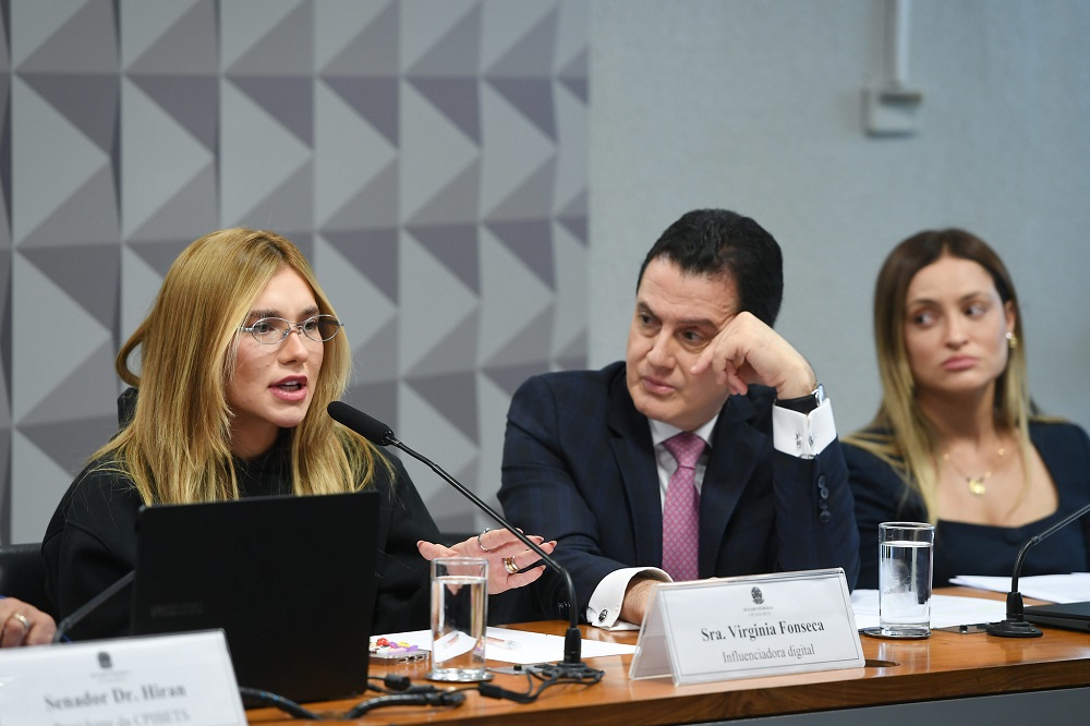 A influenciadora Virginia Fonseca presta depoimento na CPi das Bets, no Senado Federal