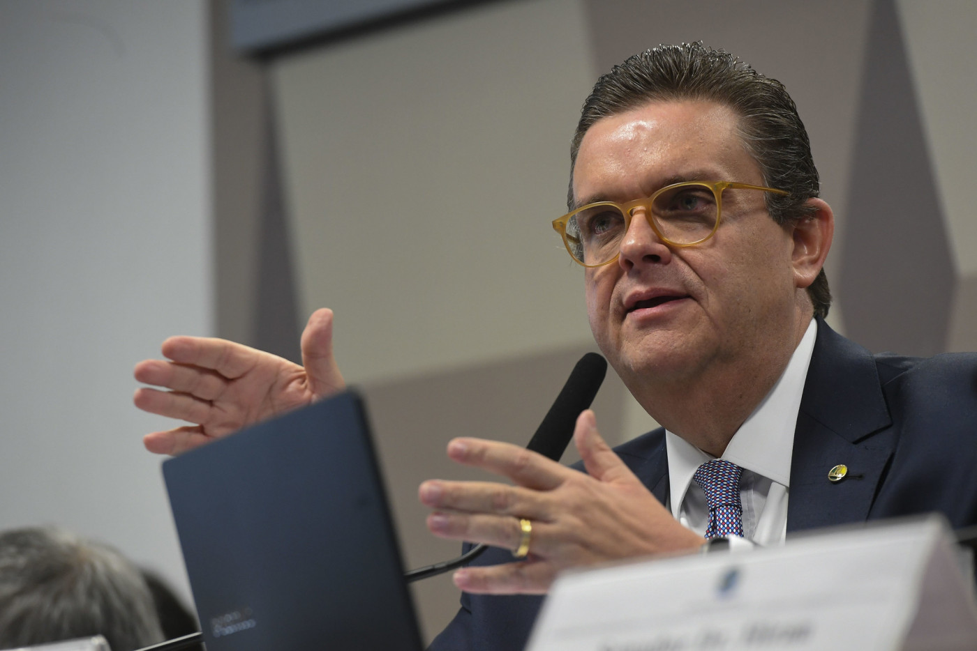 ministro de Estado da Previdência Social, Wolney Queiroz Maciel - em pronunciamento.