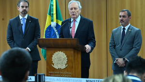 Lewandowski fala em entrevista coletiva sobre a prisão de Marcos Roberto de Almeida